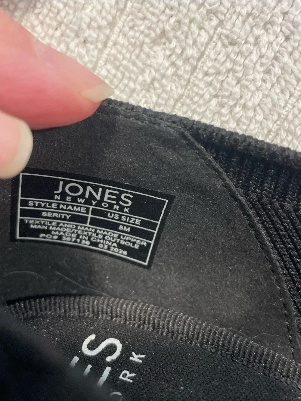 Jones New York black knit Serity Mary Jane size 8